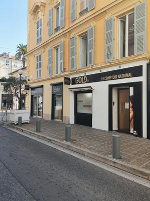 Achat Or Vente d Or Rachat d Or Vitrine à Nice Longchamp Gold - Le Comptoir National de Nice Longchamp Exterieur 2
